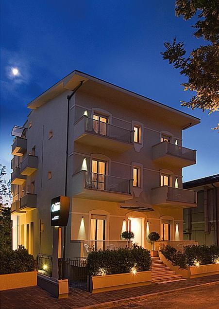 Residence Caterina Cattolica Exterior foto